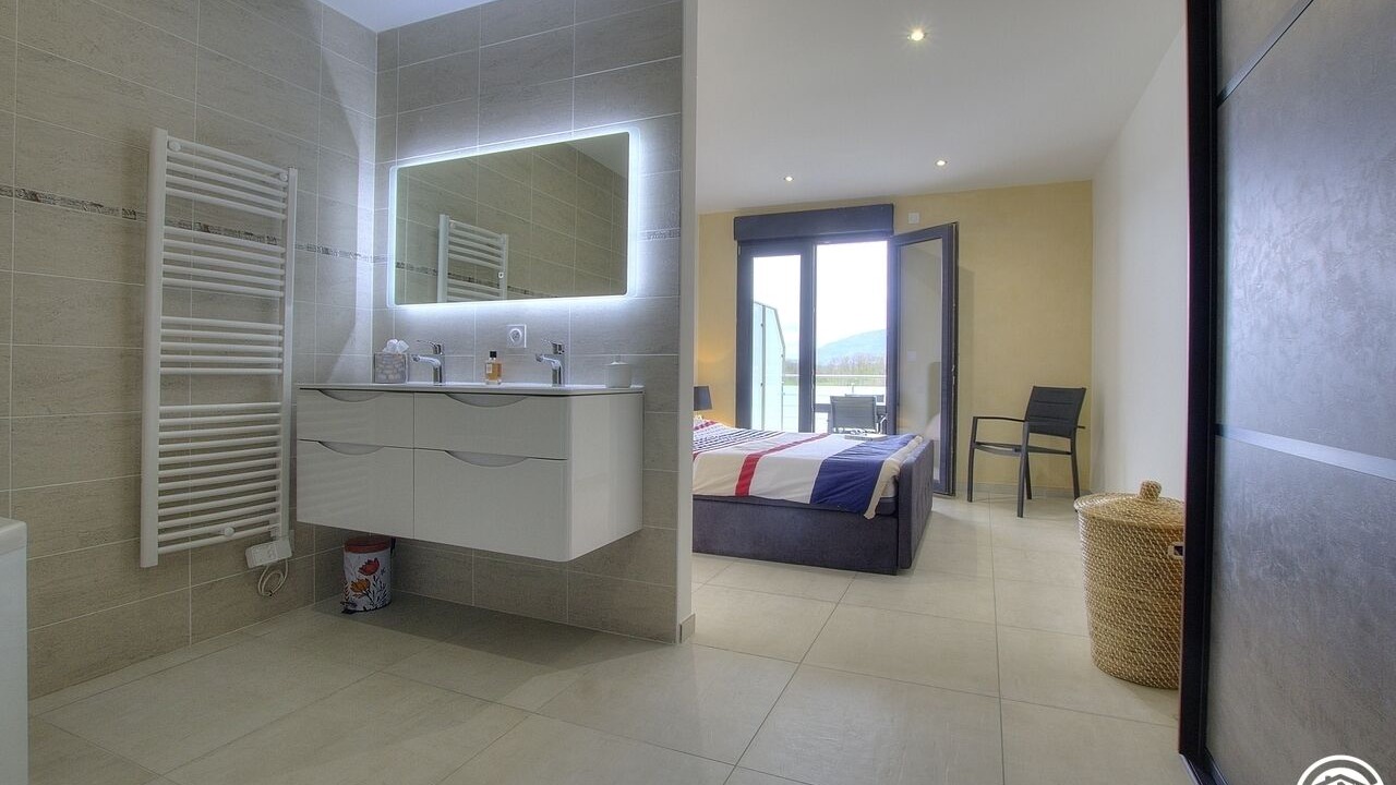 Photo of Others in Thoiry