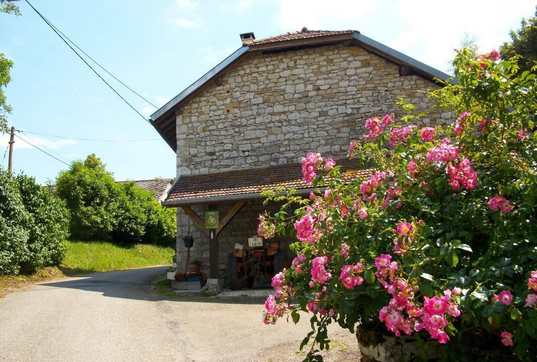 Photo of Outdoor in Contrevoz