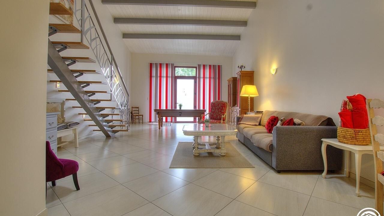 Photo of Livingroom in Vieu-d'Izenave