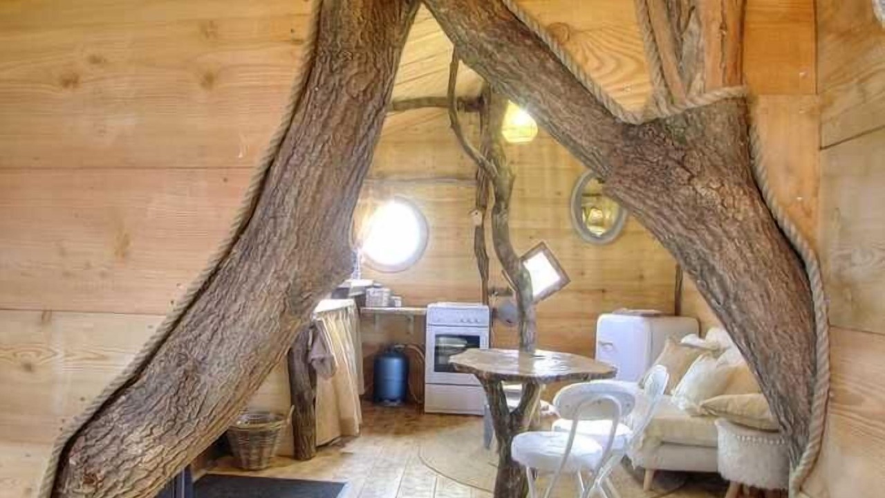 Photo of Others in Beny