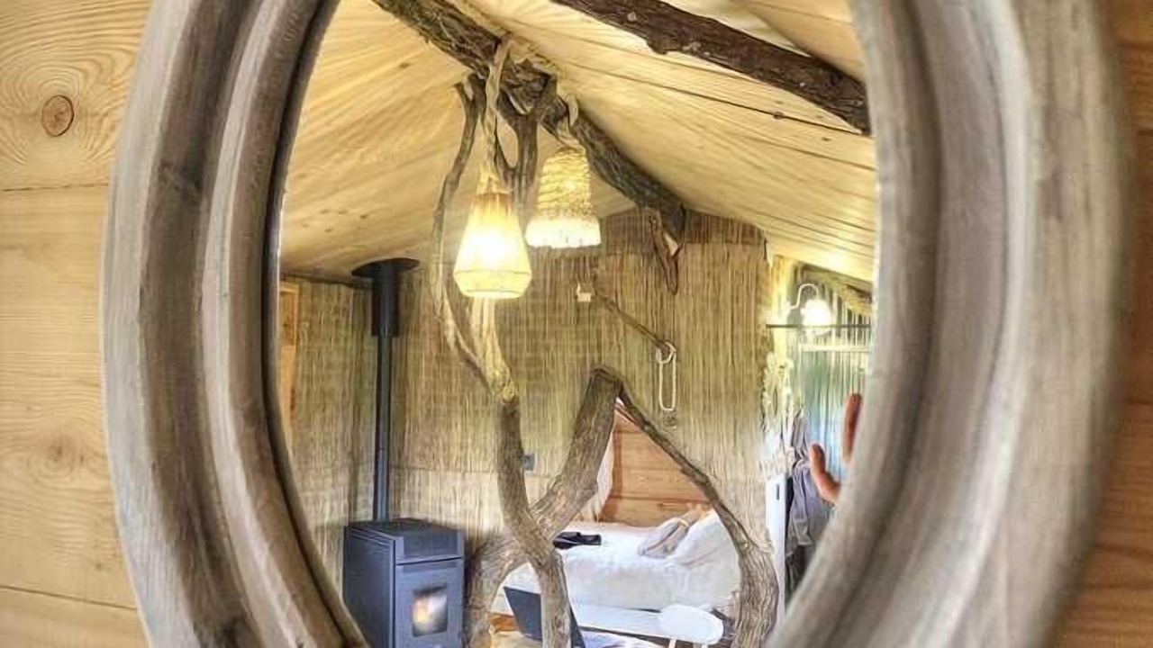 Photo of Others in Beny