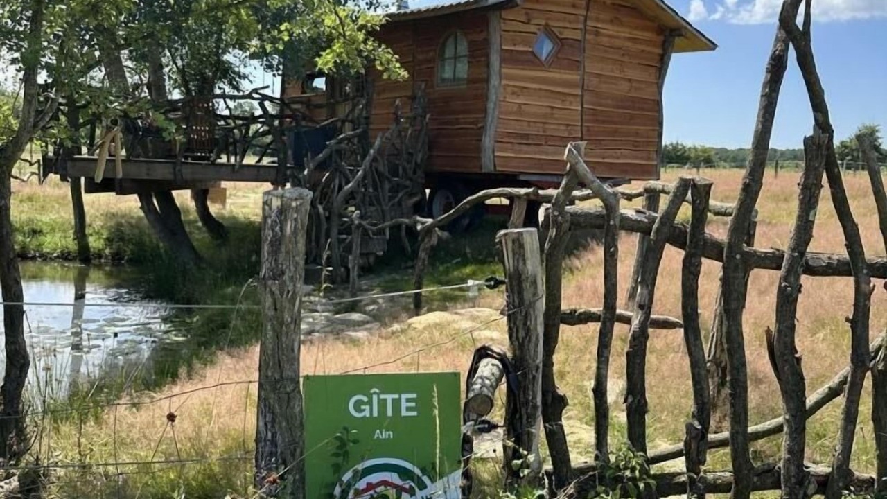 Photo of Outdoor in Beny