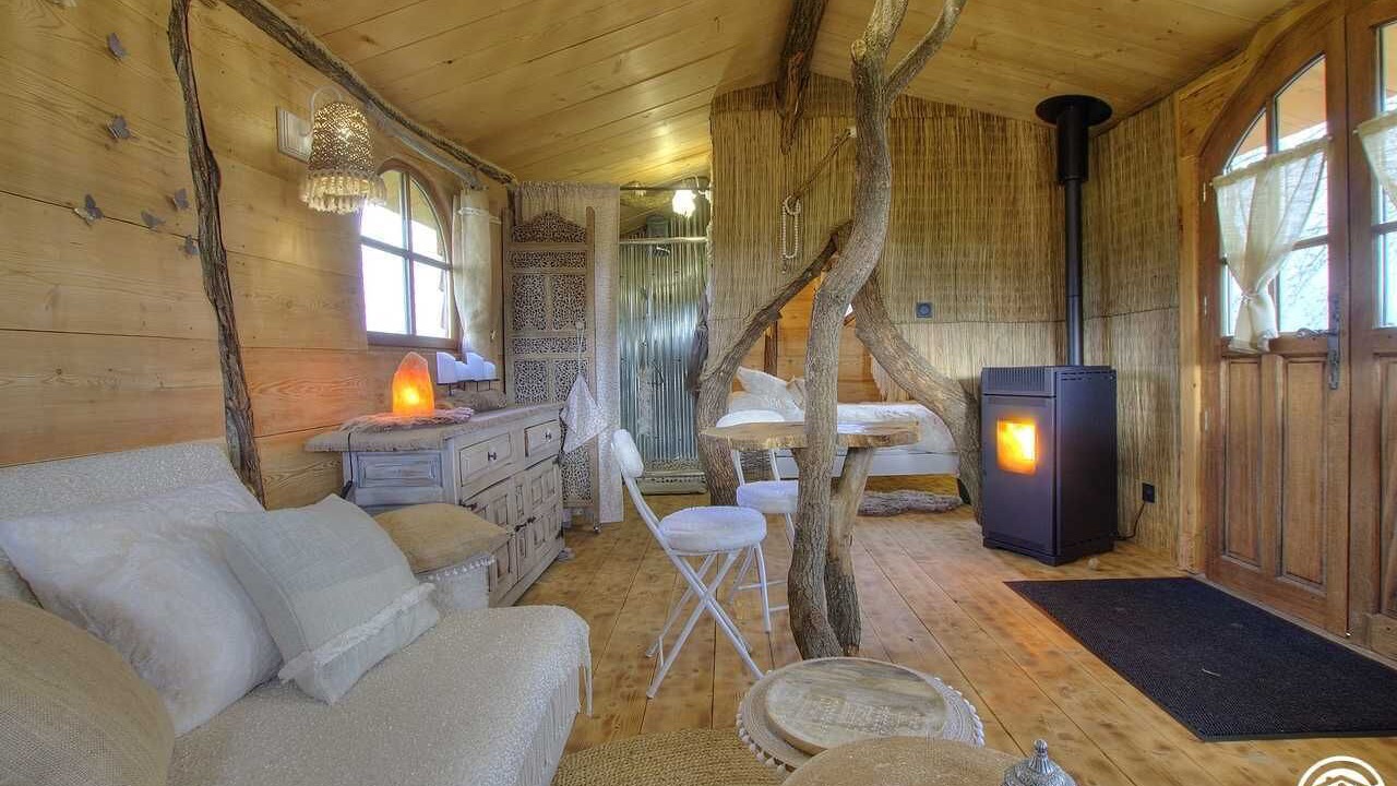 Photo of Others in Beny