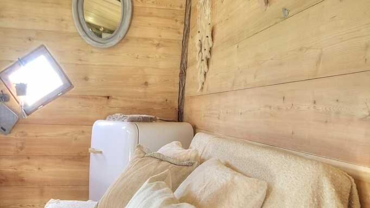 Photo of Others in Beny