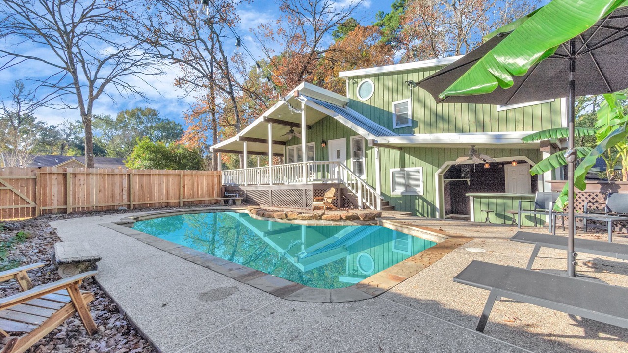 Photo of Outdoor in Montgomery
