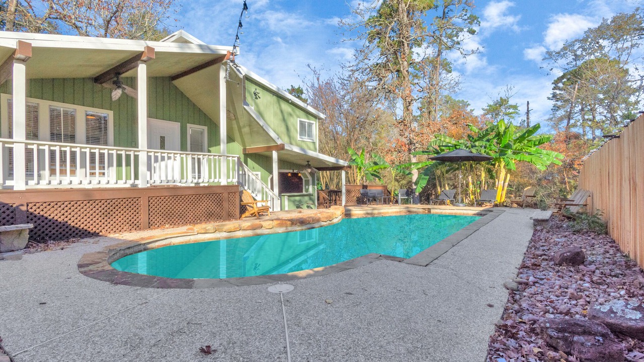 Photo of Outdoor in Montgomery