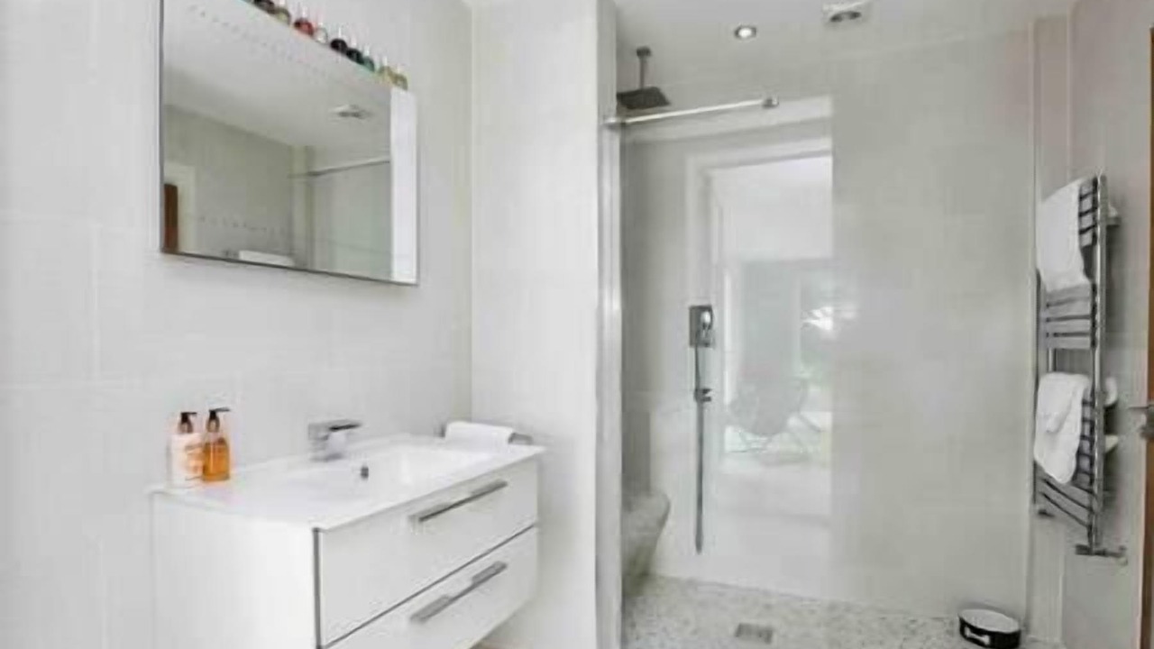 Photo of Others in Ridgeway