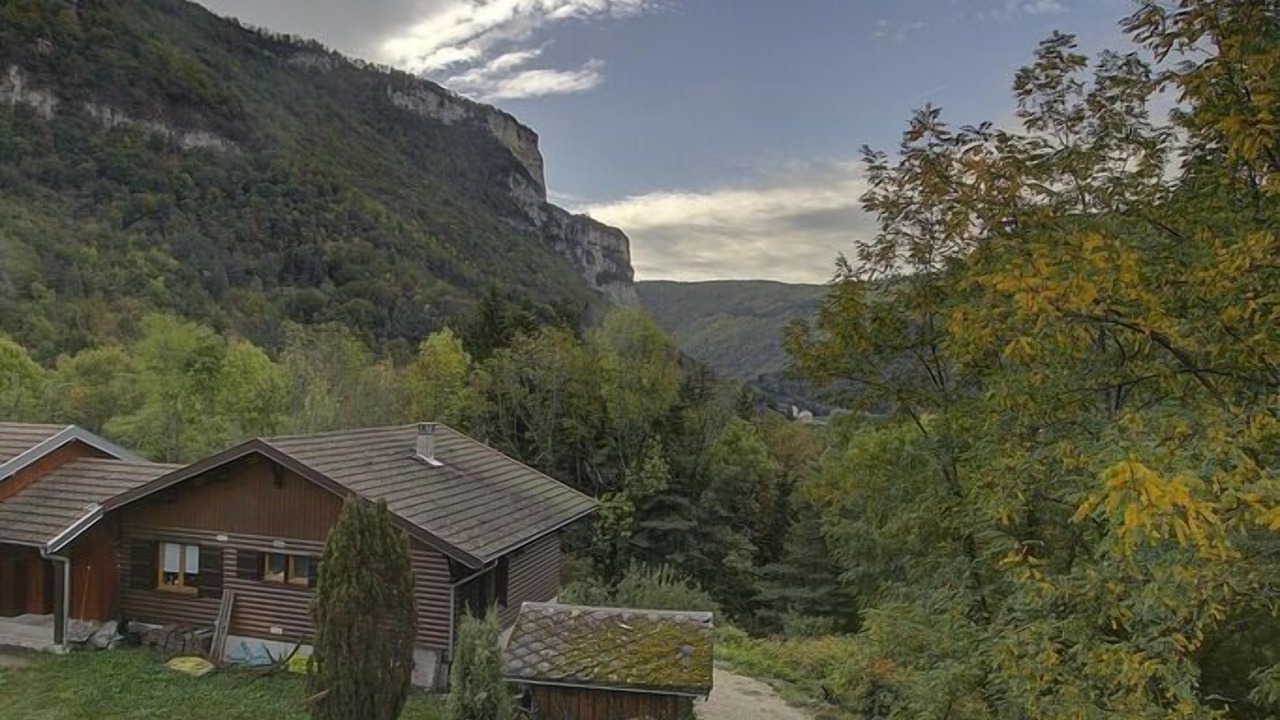 Photo of Others in Tenay