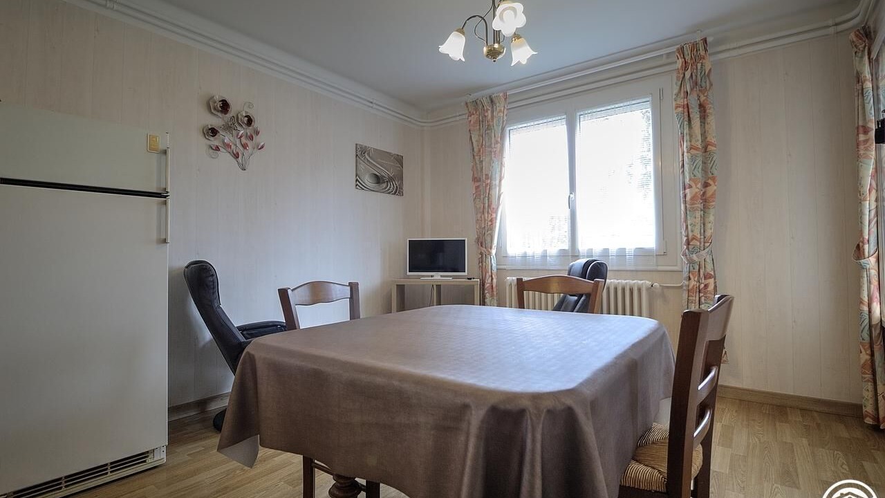 Photo of Others in Peronnas