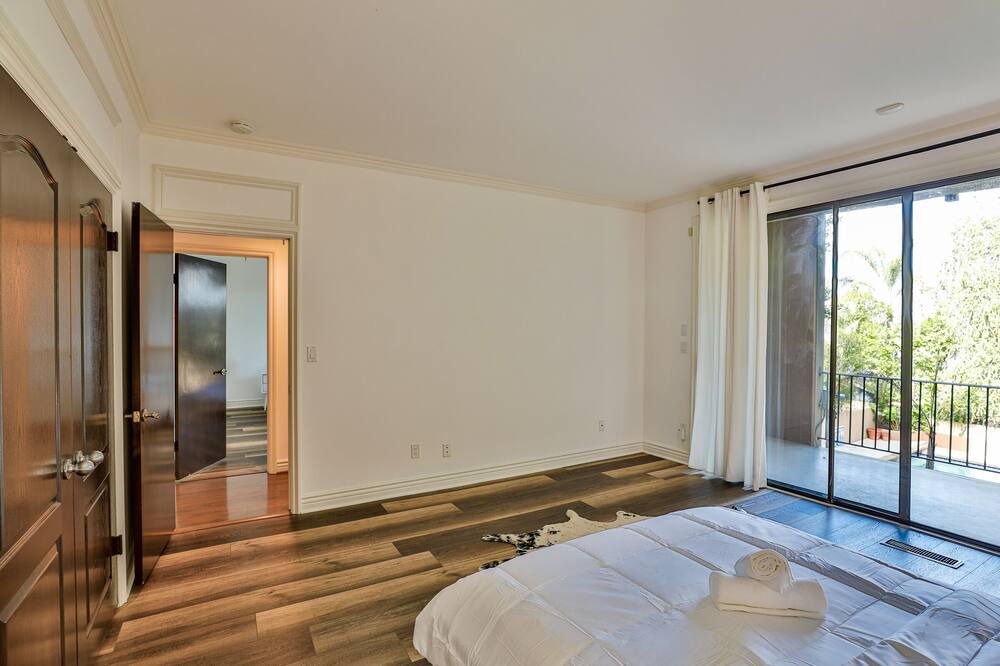 Photo of Bedroom in Sherman Oaks