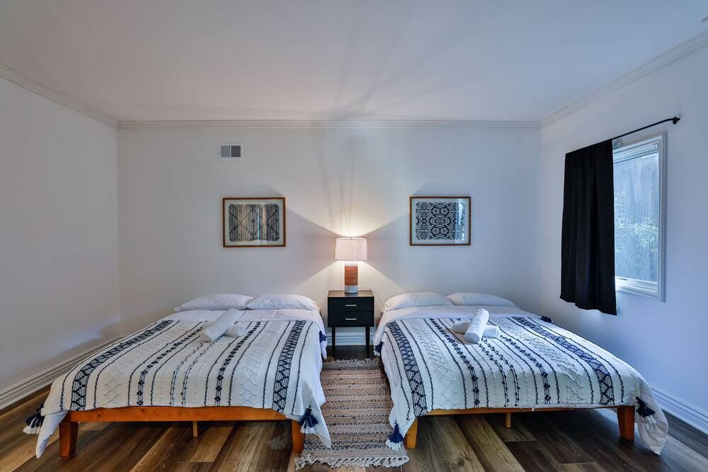 Photo of Bedroom in Sherman Oaks