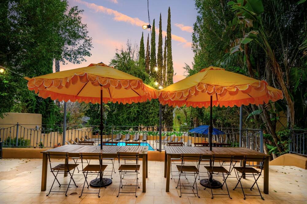 Photo of Outdoor in Sherman Oaks