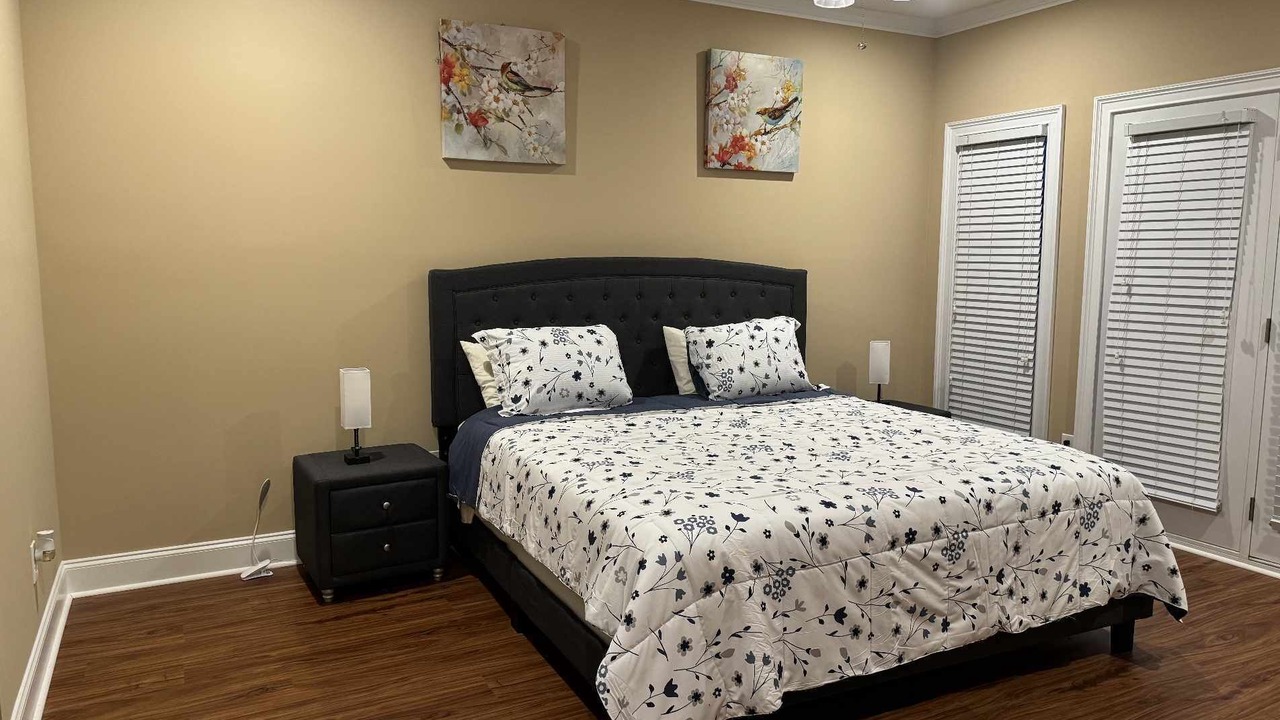 Photo of Others in Cumming