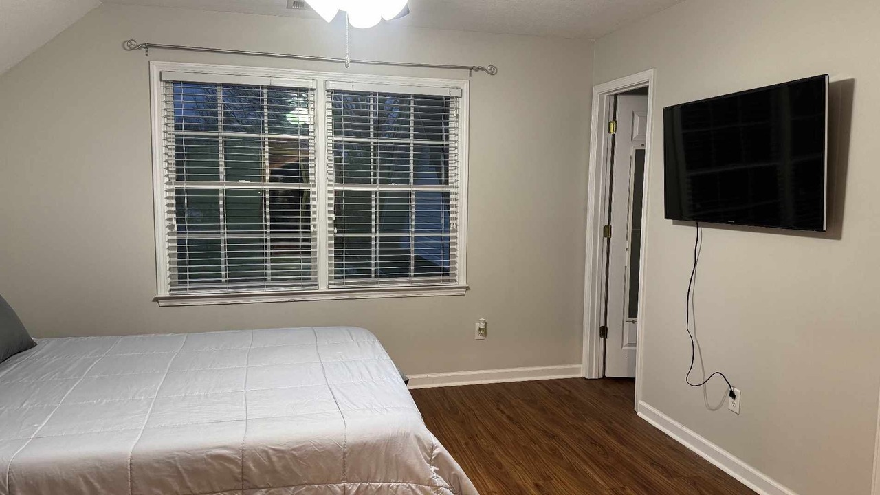 Photo of Others in Cumming