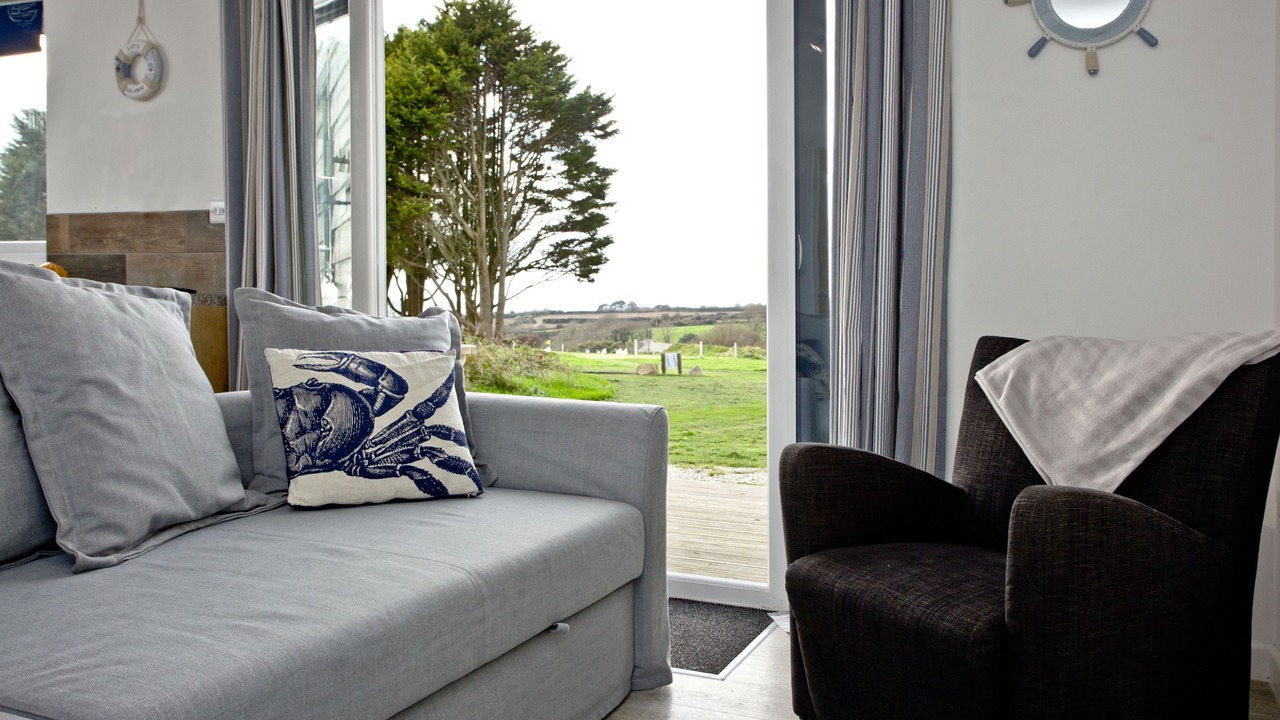 Photo of Livingroom in Helford Passage