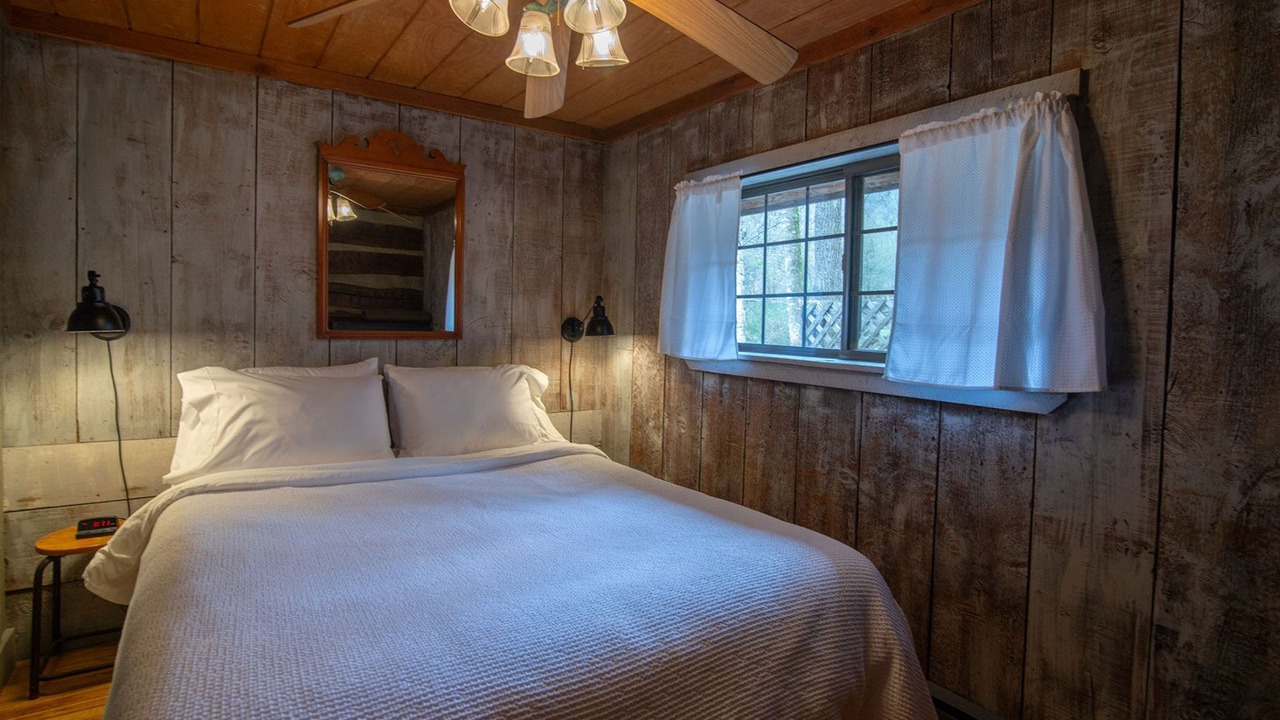 Photo of Livingroom in Marlinton