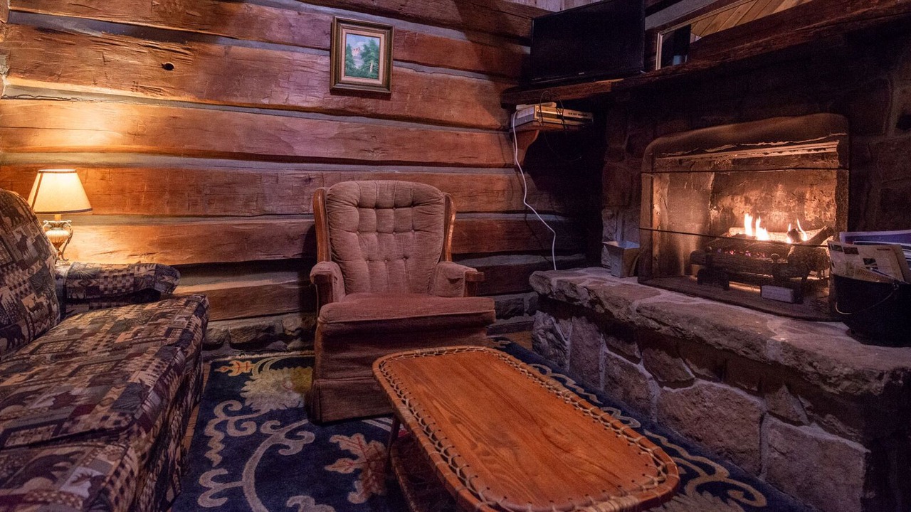 Photo of Livingroom in Marlinton