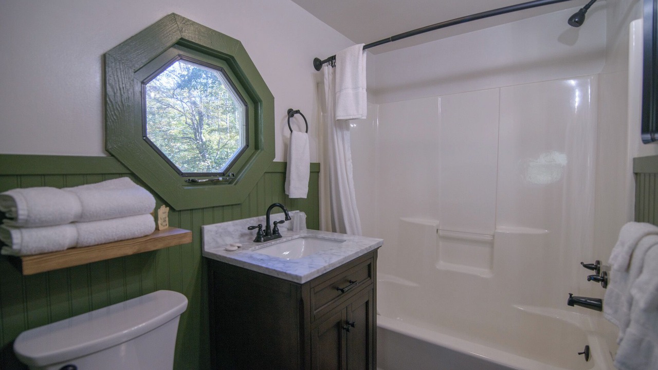 Photo of Bathroom in Marlinton