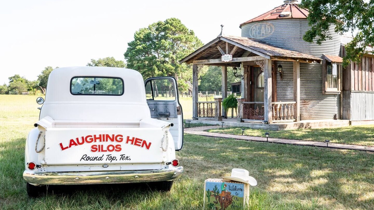 Photo of Outdoor in La Grange