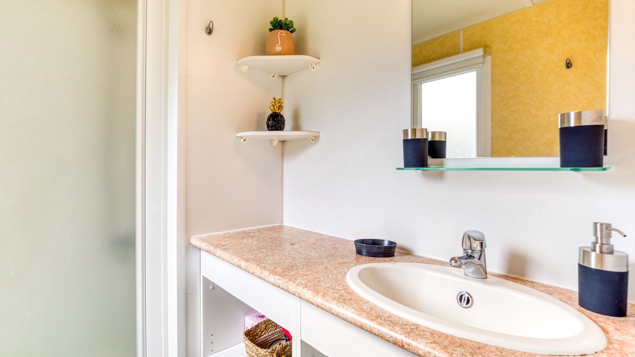 Photo of Bathroom in Lunel
