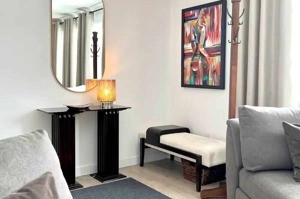 Photo of Bedroom in Vanier North