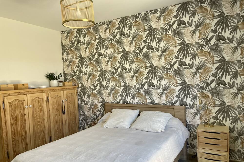 Photo of Bedroom in Palau-del-Vidre
