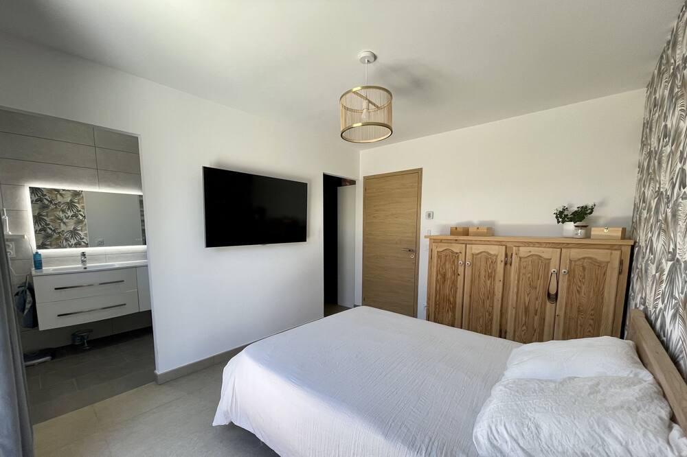 Photo of Bedroom in Palau-del-Vidre