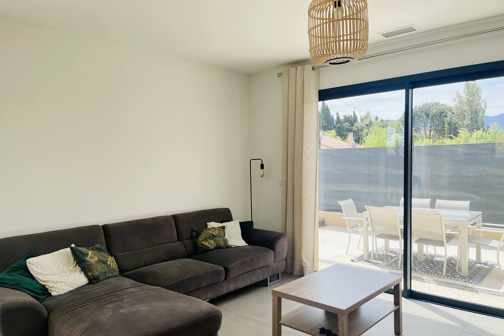 Photo of Livingroom in Palau-del-Vidre