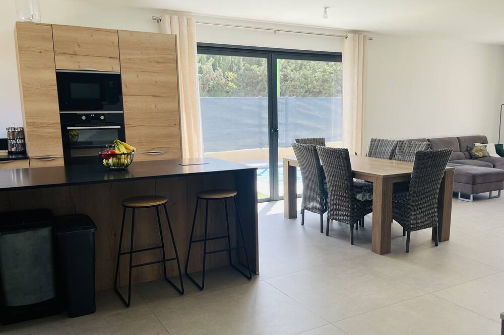 Photo of Kitchen in Palau-del-Vidre