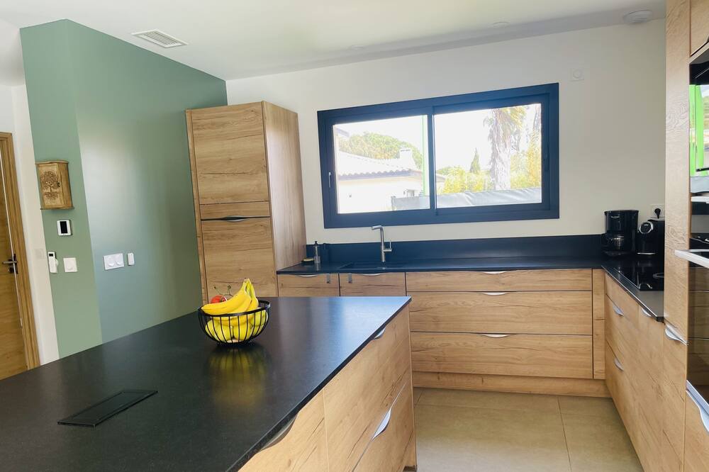 Photo of Kitchen in Palau-del-Vidre