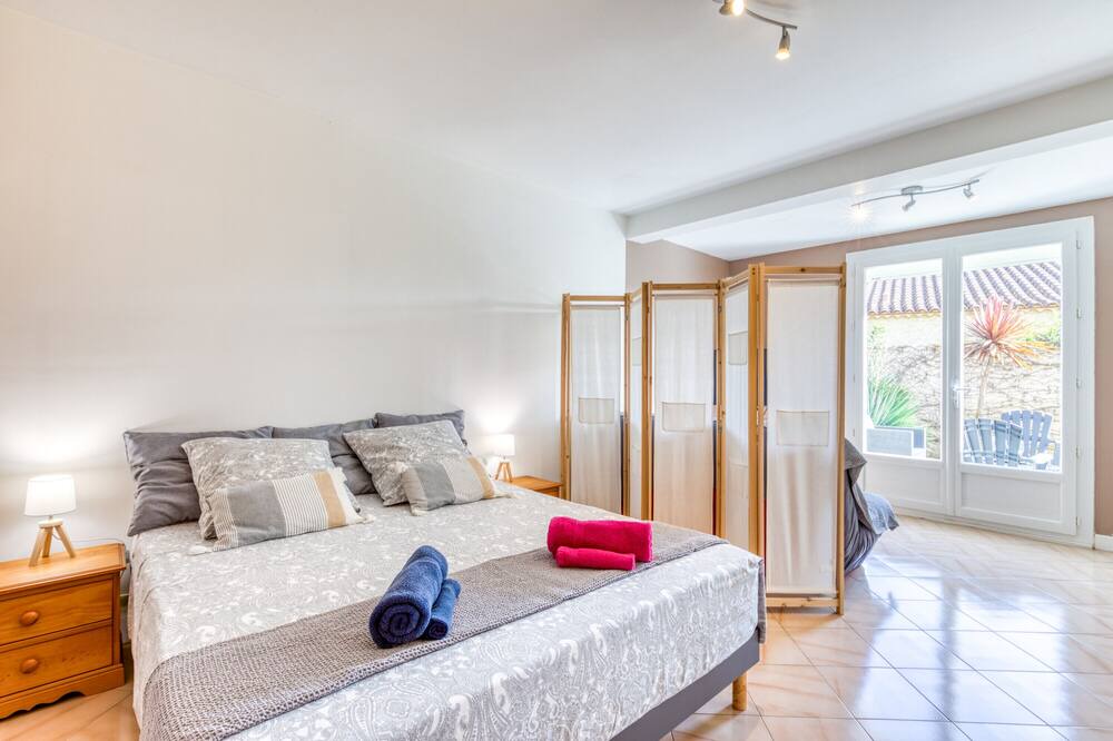 Photo of Bedroom in Lunel