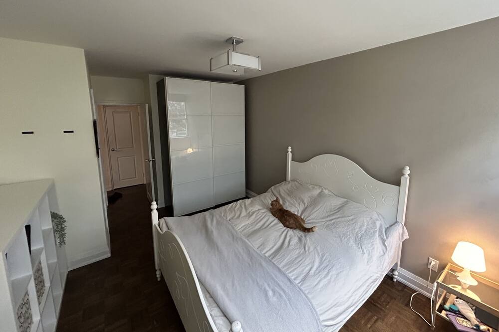 Photo of Bedroom in Forest Hill South