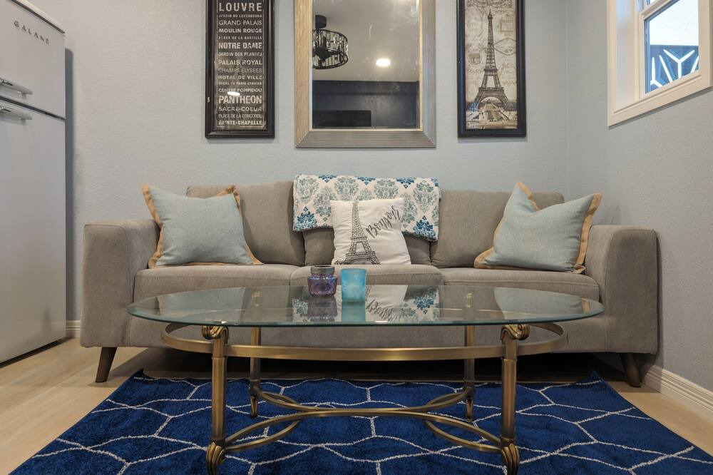 Photo of Livingroom in Coronado