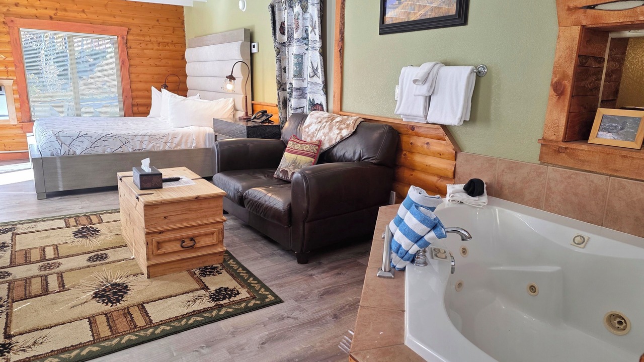 Photo of Livingroom in Estes Park