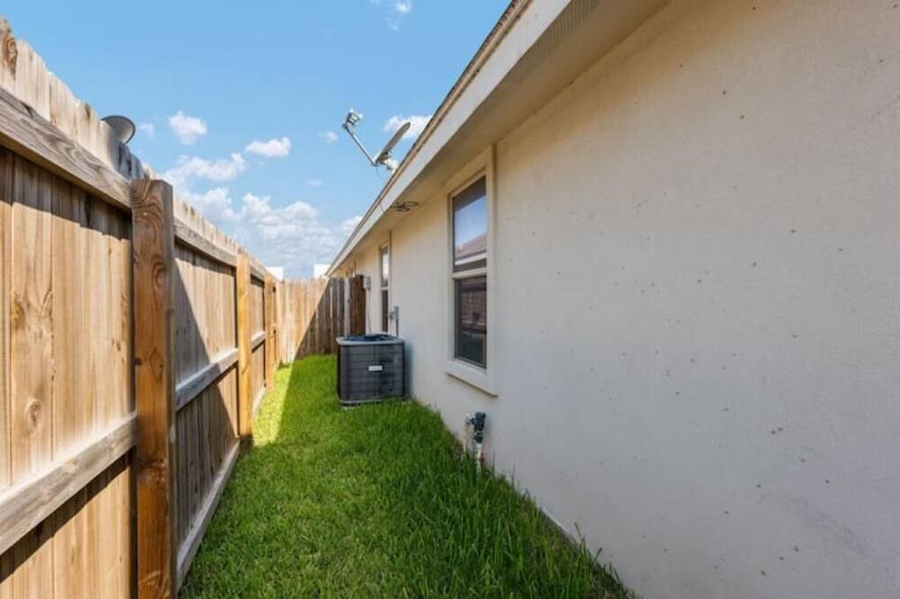 Photo of Outdoor in Edinburg