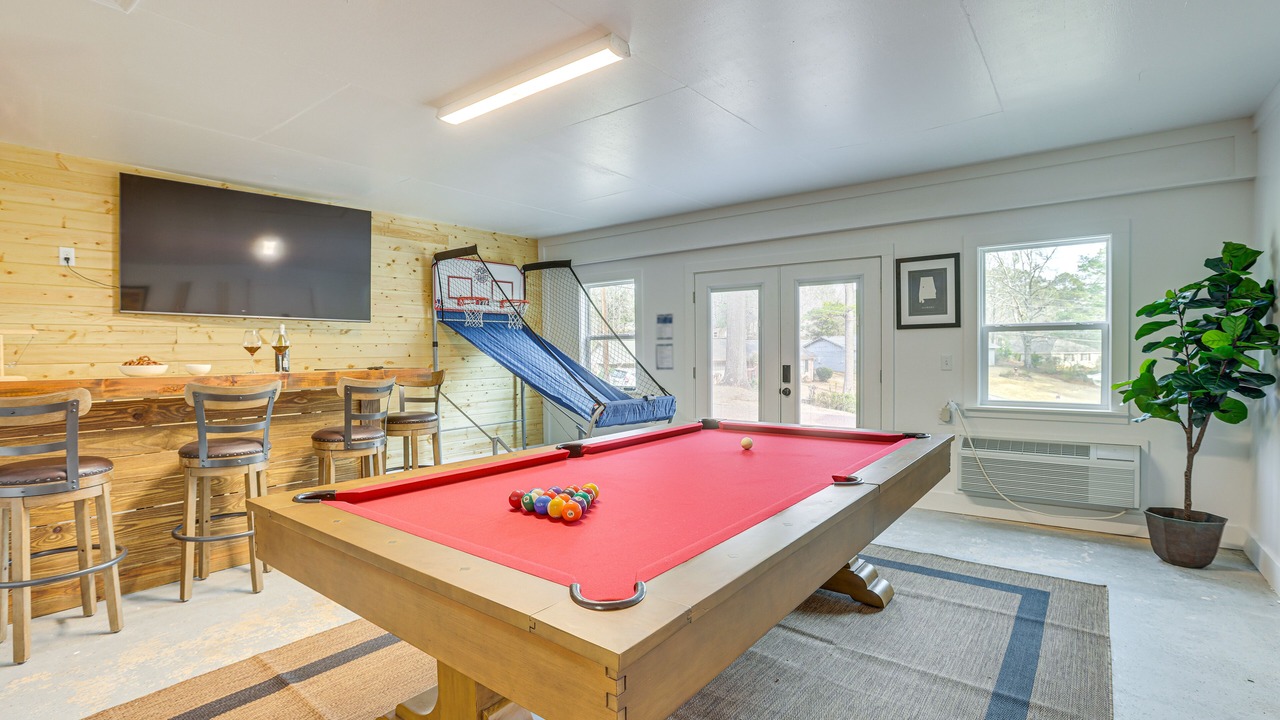 Photo of Bedroom in Northport
