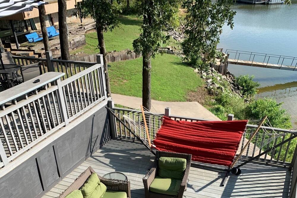 Photo of Outdoor in Hoyt
