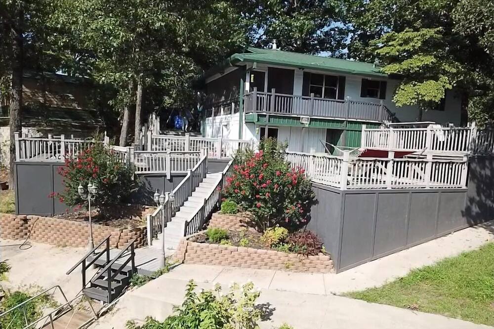 Photo of Outdoor in Hoyt