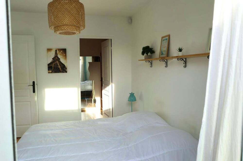 Photo of Others in Bagnolet
