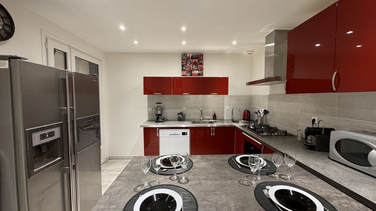 Photo of Kitchen in Miroir - Batignolles