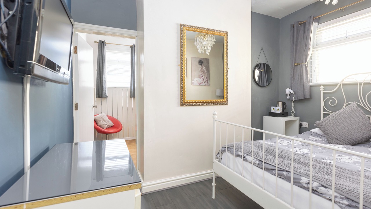 Photo of Others in North Shore