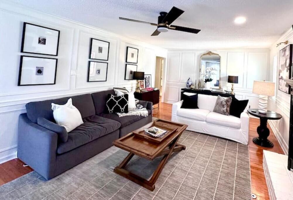 Photo of Livingroom in Hillcrest