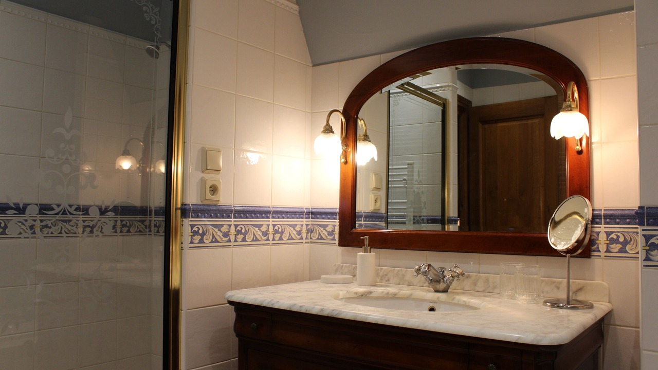 Photo of Bathroom in Vattetot-sous-Beaumont