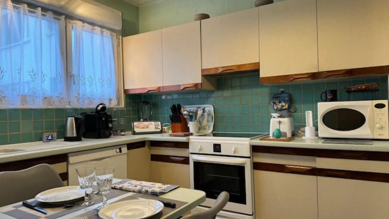 Photo of Kitchen in Maurepas