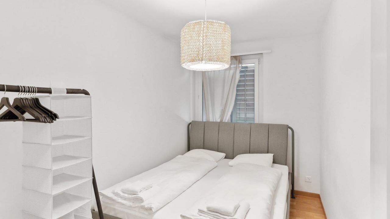 Photo of Bedroom in Center