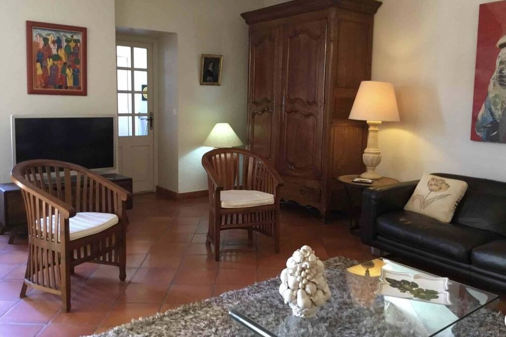 Photo of Livingroom in Lapalud