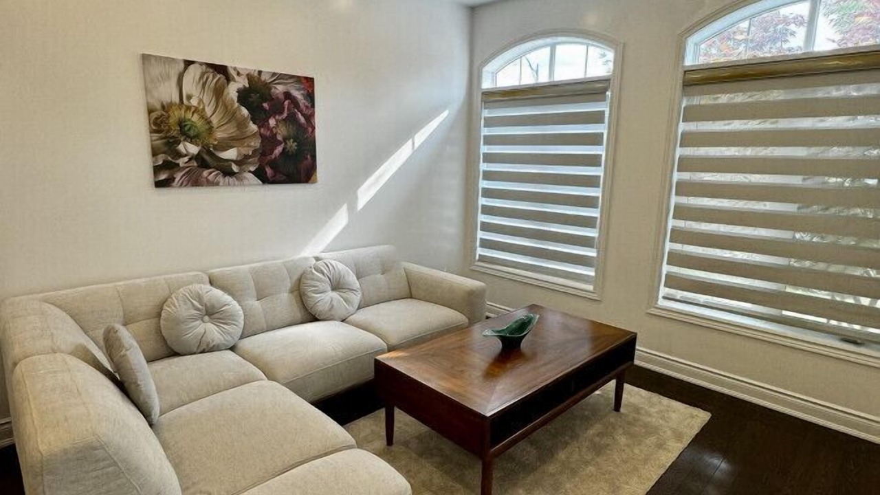 Photo of Livingroom in Brampton
