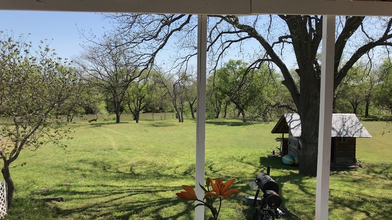 Photo of Outdoor in Lometa