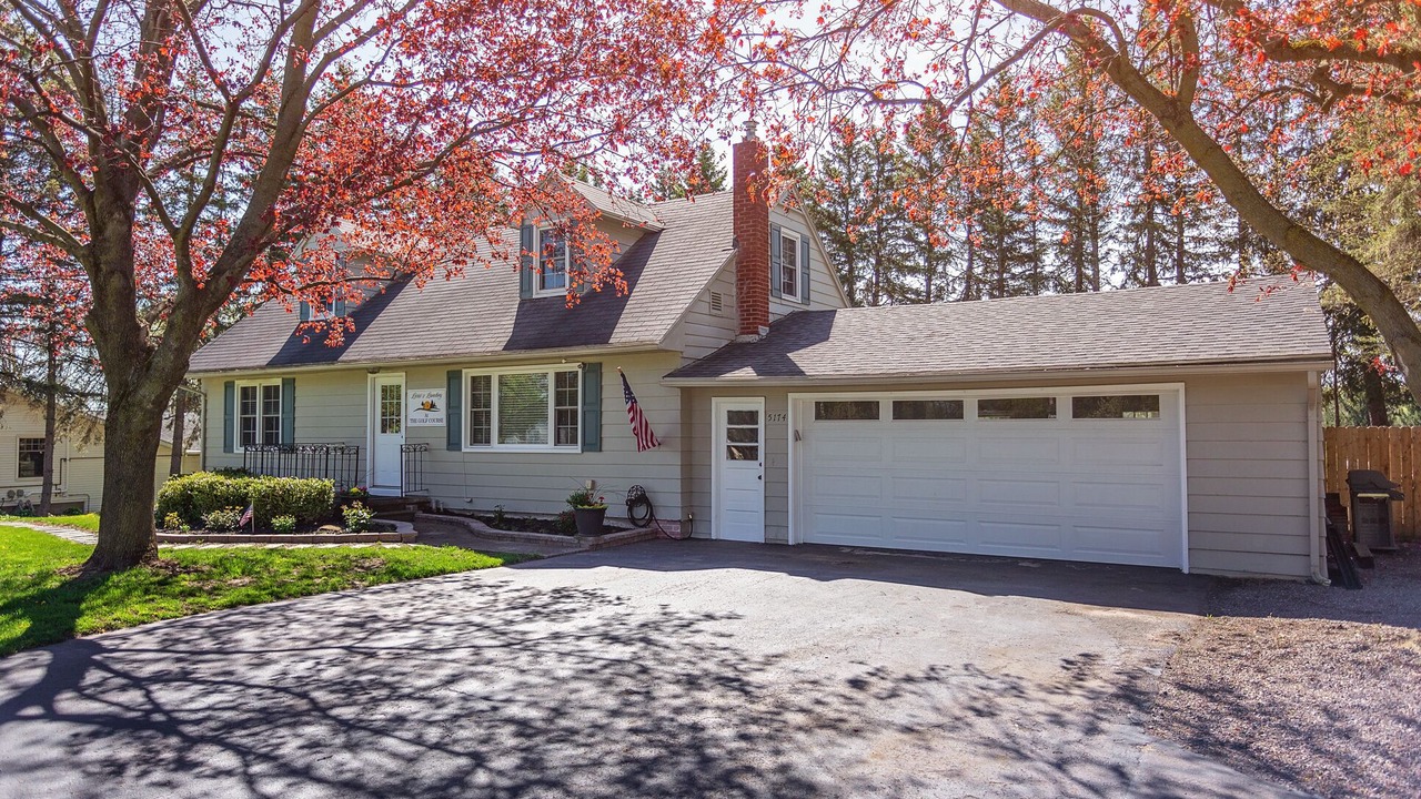 Photo of Outdoor in Batavia