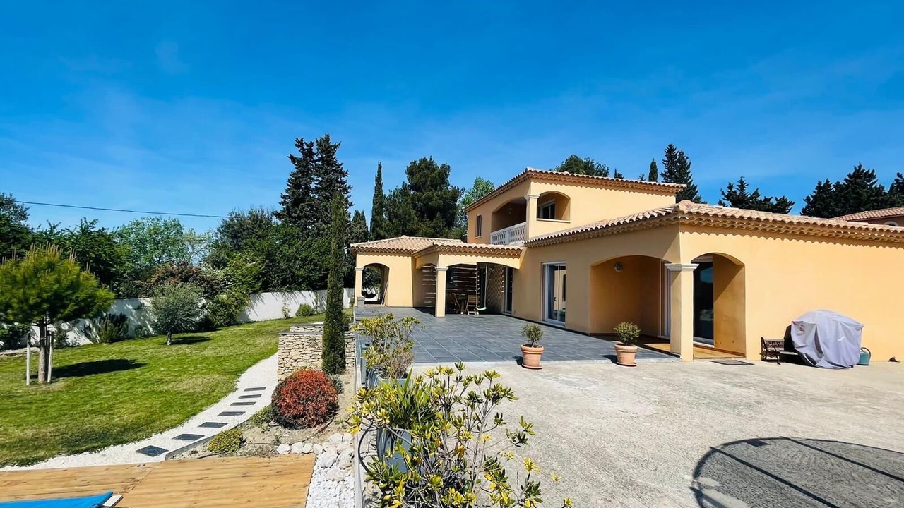 Photo of Outdoor in Saint-Saturnin-les-Avignon